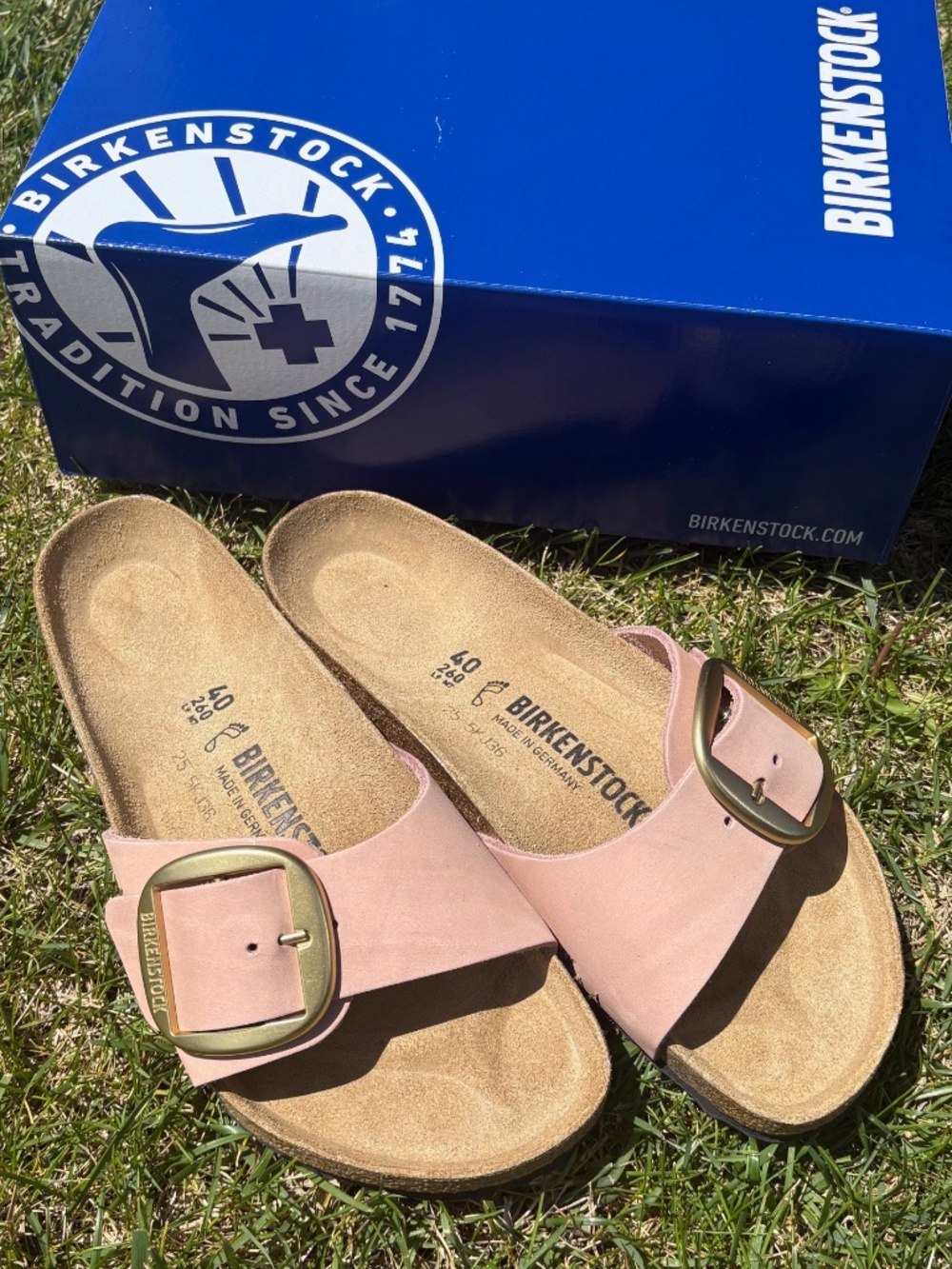 Birkenstock Madrid Big Buckle Nubuck Leather Soft Pink Sz 40 R